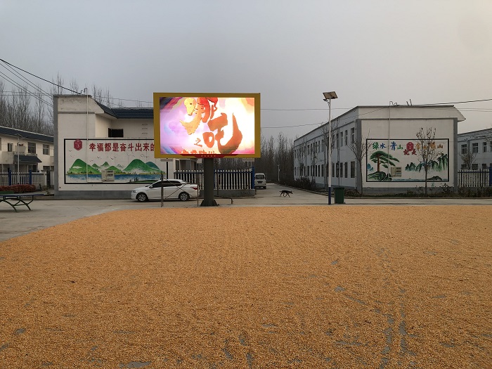 鎮(zhèn)江戶(hù)外led廣告牌,LED單柱戶(hù)外廣告牌